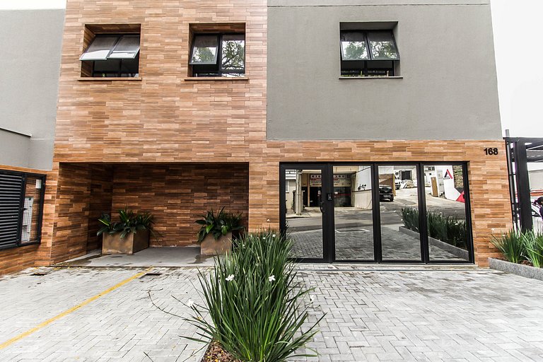 Studio Centro SBC | Lazer completo + AC + Wi-Fi
