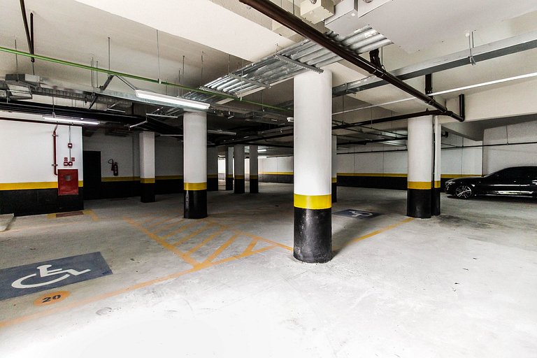 Refúgio Urbano em SBC | Piscina + Vaga + Academia