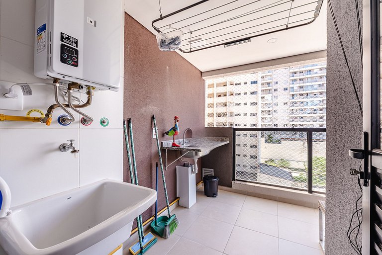 Apê c/ Varanda Gourmet, Piscina, Vaga, A/C e Wi-Fi