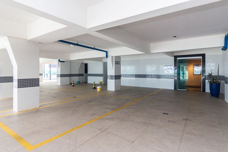 Apê Vista Mar c/ Varanda Chef + A/C + Vaga e Wi-Fi