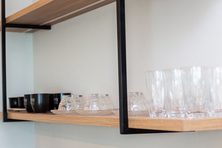 Apê Vista Mar c/ Varanda Chef + A/C + Vaga e Wi-Fi