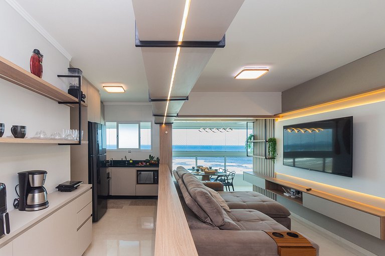 Apê Vista Mar c/ Varanda Chef + A/C + Vaga e Wi-Fi