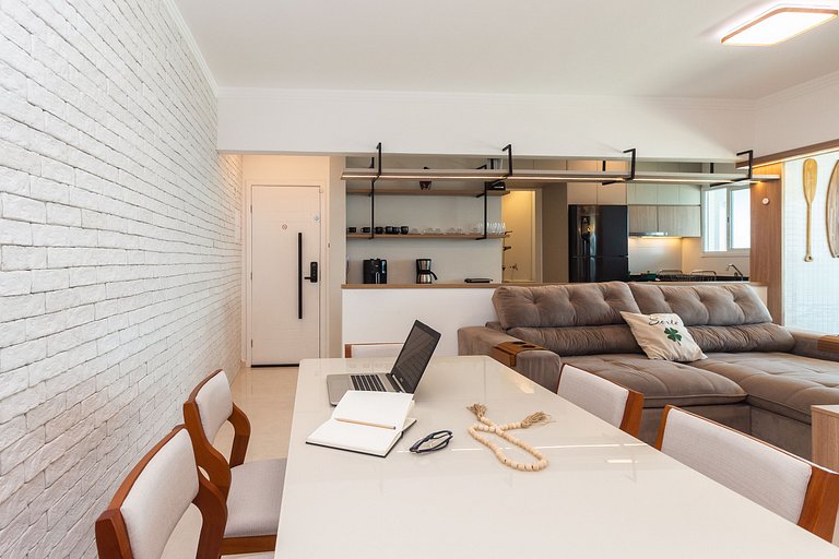 Apê Vista Mar c/ Varanda Chef + A/C + Vaga e Wi-Fi