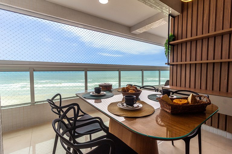 Apê Vista Mar c/ Varanda Chef + A/C + Vaga e Wi-Fi