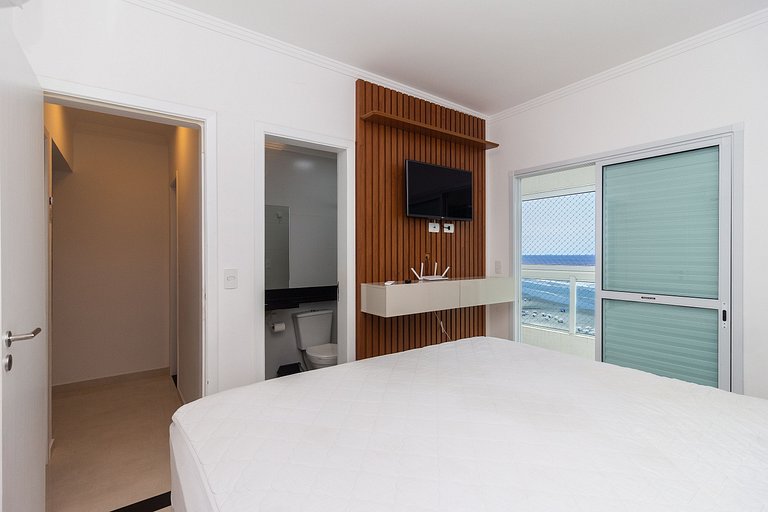 Apê Vista Mar c/ Varanda Chef + A/C + Vaga e Wi-Fi