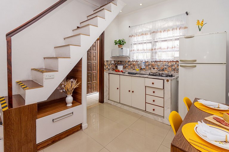 Vilinha Pauliceia | Kitnet Duplex com Wi-Fi