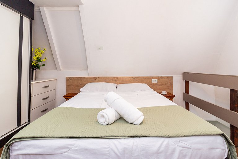 Vilinha Pauliceia | Kitnet Duplex com Wi-Fi