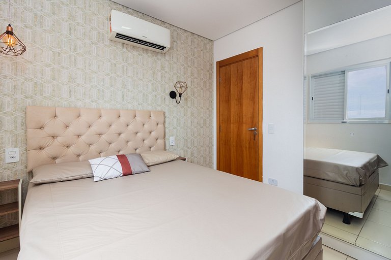 Apê Top | Varanda Chef c Churrasqueira + Vaga e AC