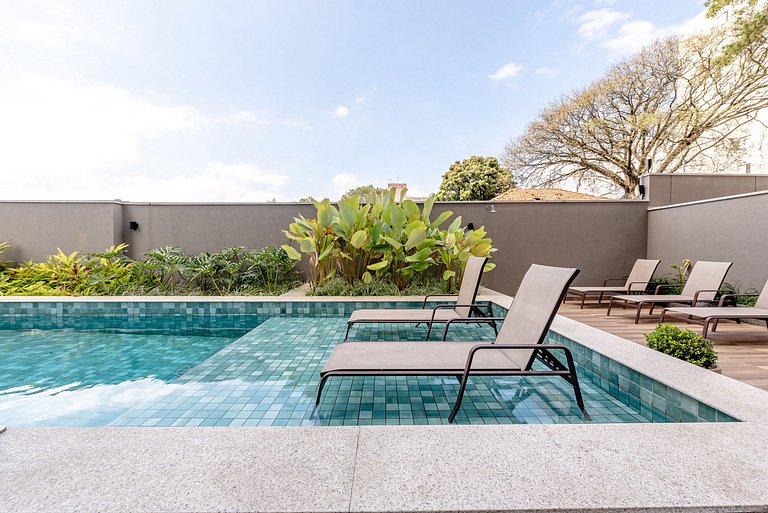 Studio Exclusivo em SBC | Piscina + Academia + AC