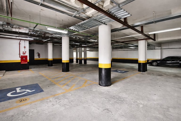 Studio Exclusivo em SBC | Piscina + Academia + AC