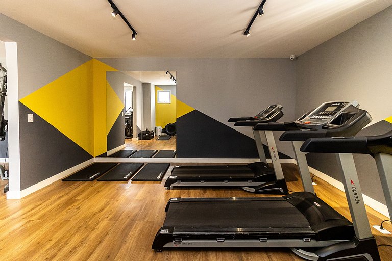 Studio a 4 min do Metrô c/ Varanda + Academia + Ar