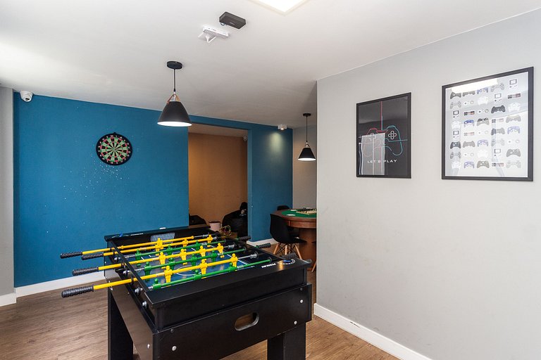 Studio a 2 min do Metrô c/ Varanda + Academia + Ar