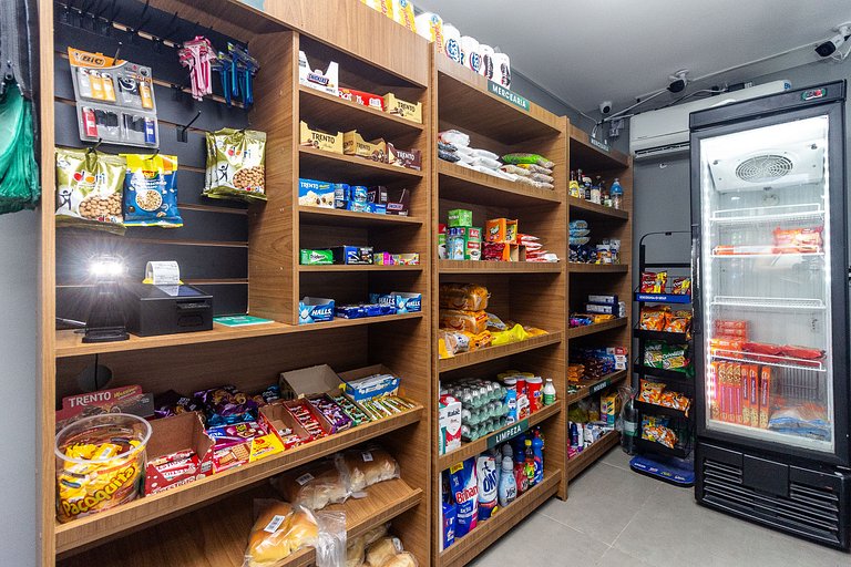 Studio a 4 min do Metrô c/ Varanda + Academia + Ar