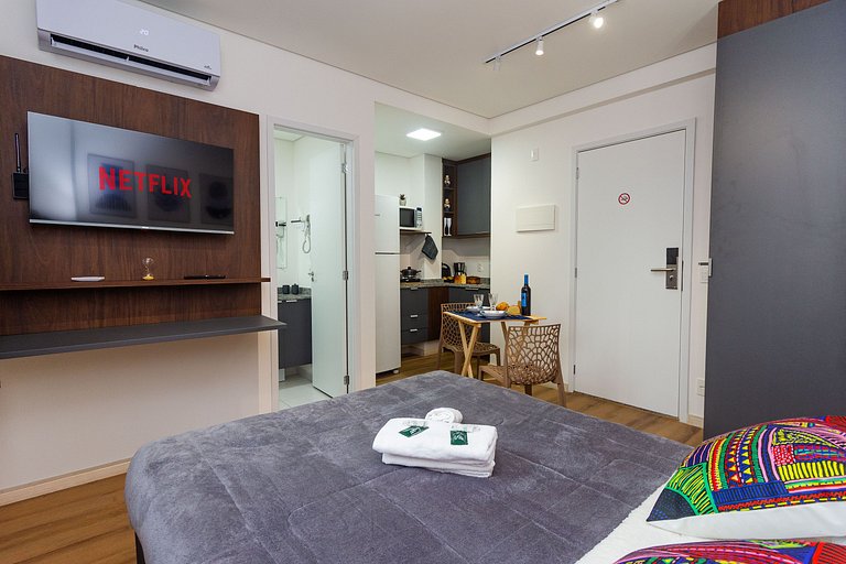 Studio Prime | Wi-Fi, Piscina, Academia e AC - SBC