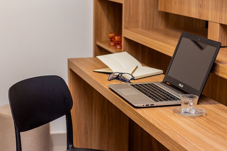 Studio Exclusivo em SBC | Piscina + Academia + AC