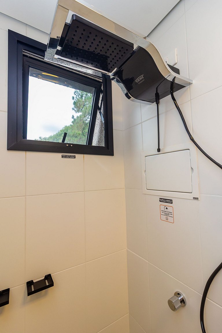Studio Exclusivo em SBC | Piscina + Academia + AC