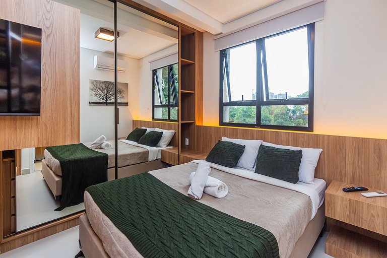 Studio Exclusivo em SBC | Piscina + Academia + AC