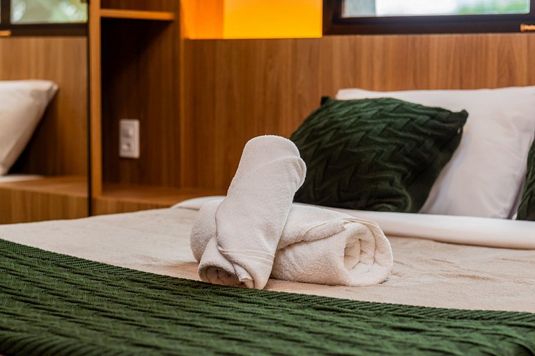 Studio Exclusivo em SBC | Piscina + Academia + AC