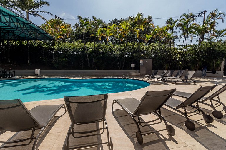 Apê Triplo SBC c/ Piscina + Vista + A/C e Wi-Fi