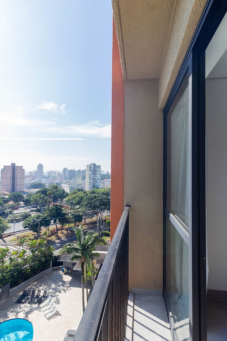 Apê TOP c/ Vista em SBC | Piscina + A/C e Wi-Fi