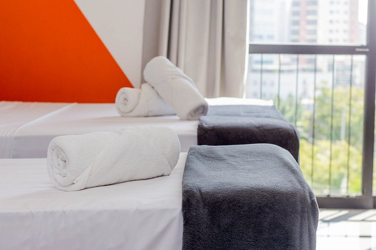 Apê TOP c/ Vista em SBC | Piscina + A/C e Wi-Fi