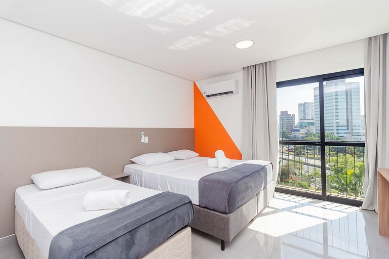 Apê TOP c/ Vista em SBC | Piscina + A/C e Wi-Fi