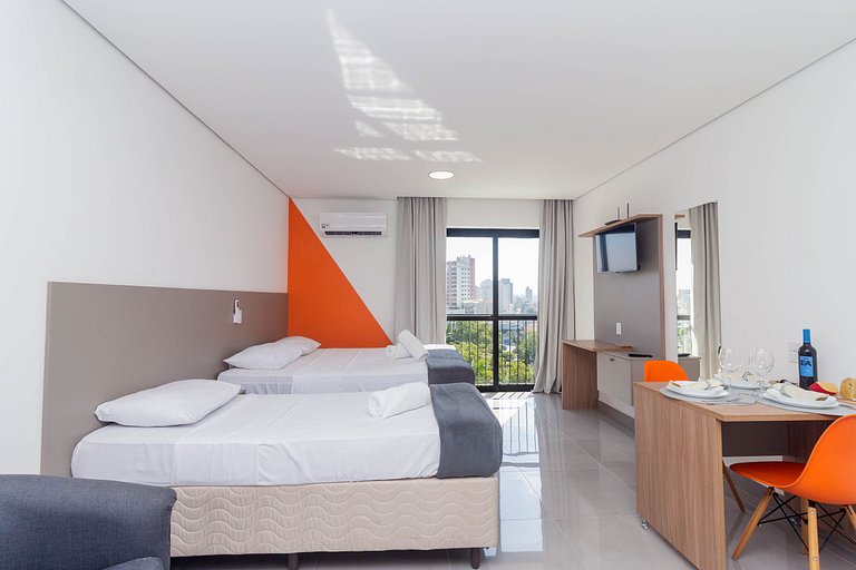 Apê TOP c/ Vista em SBC | Piscina + A/C e Wi-Fi