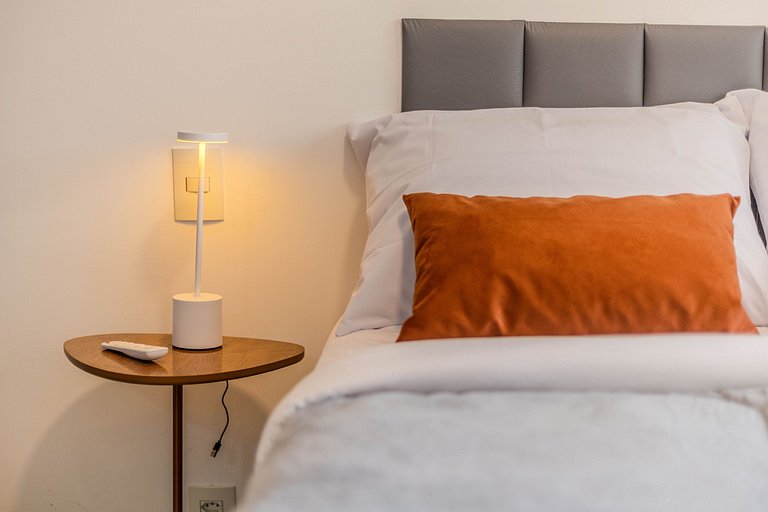 Apê c/ Wi-Fi | Bairro Residencial + Congonhas 4 km