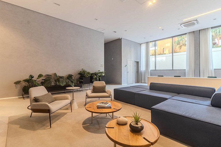 Studio Pinheiros A/C + Wi-Fi | Metrô Oscar Freire