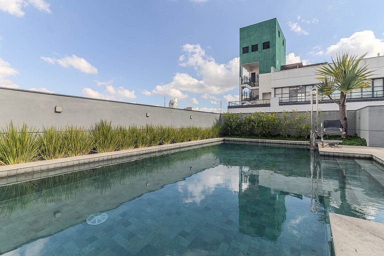 Studio c/ Piscina perto do Metrô e da Av. Paulista